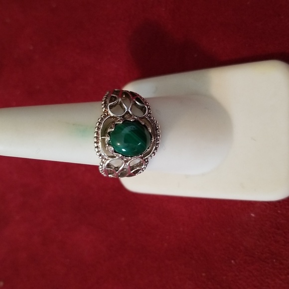 2 Sterling Rings - Picture 2 of 12